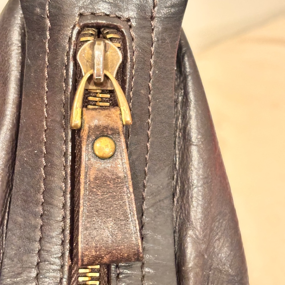 BALLY Vintage Crescent Dark Brown Leather Hobo Bag - Picture 8 of 13